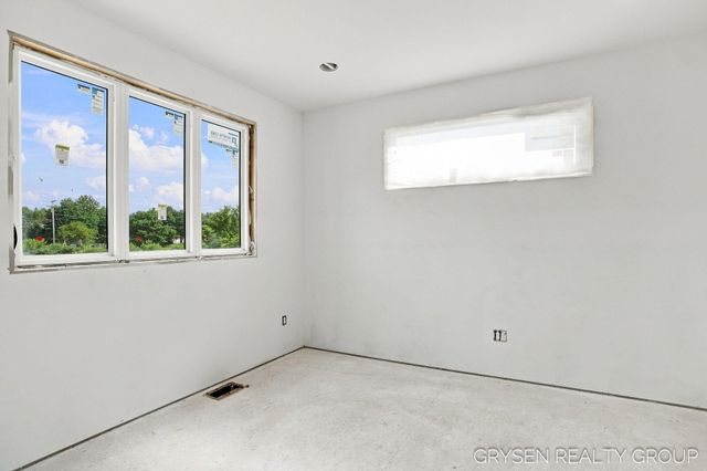 8814 Pierce Street, Allendale, MI 49401