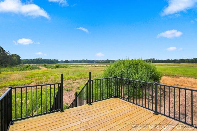 8814 Pierce Street, Allendale, MI 49401