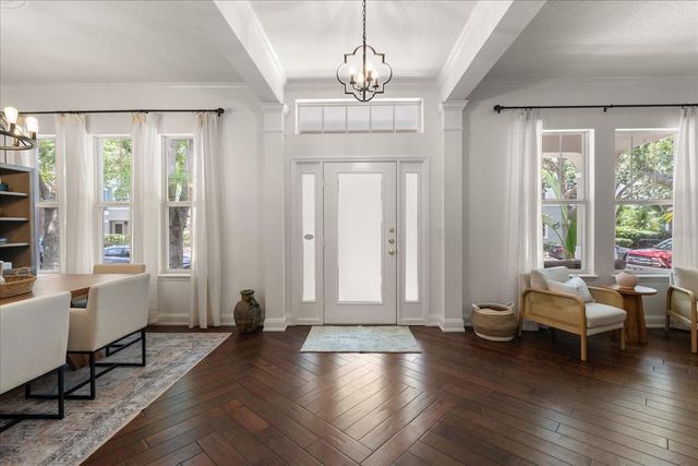 10021 BROMPTON DRIVE, Tampa, FL 33626