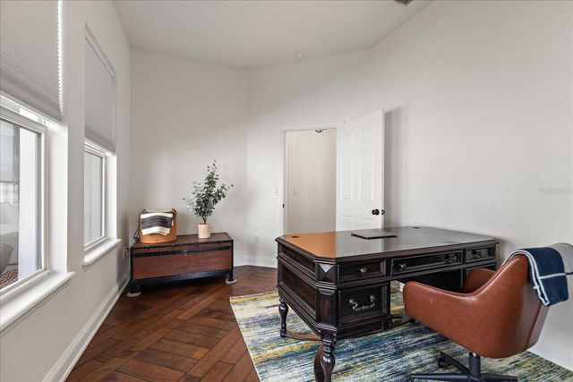 10021 BROMPTON DRIVE, Tampa, FL 33626