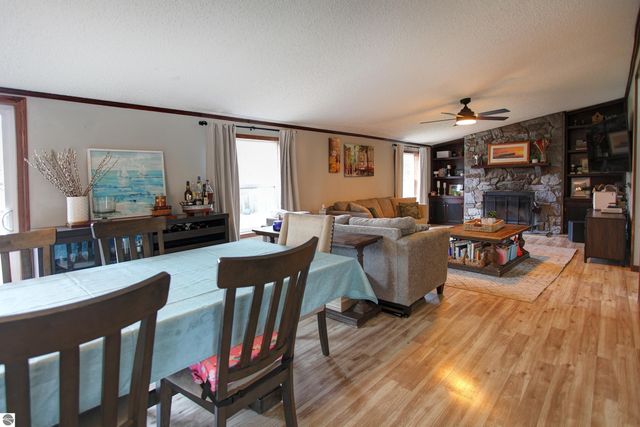 1953 E Brentwood Street, Grawn, MI 49637