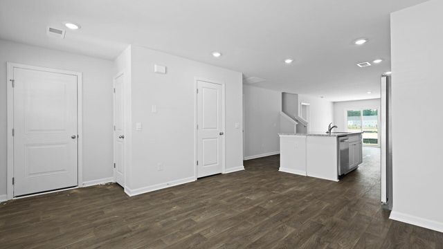891 Long Bluff Road, Summerville, SC 29486