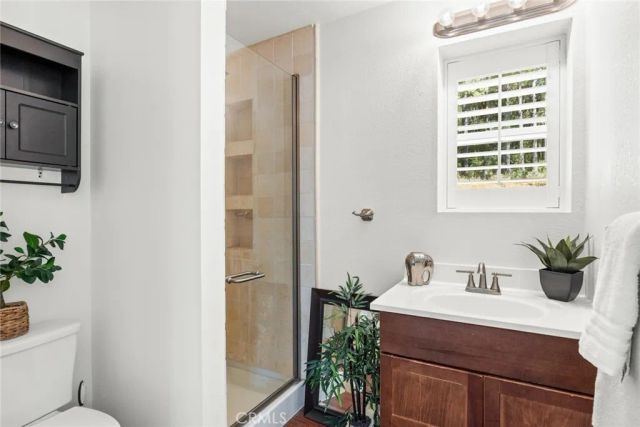 72 Handel, Oroville, CA 95966