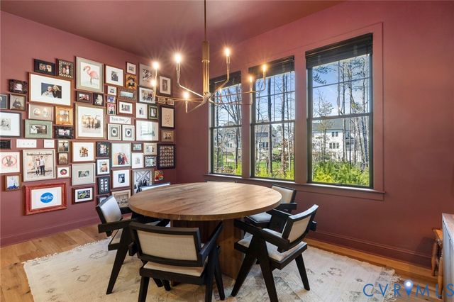 17318 Otter Dr, Moseley, VA 23120