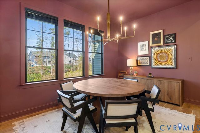 17318 Otter Dr, Moseley, VA 23120