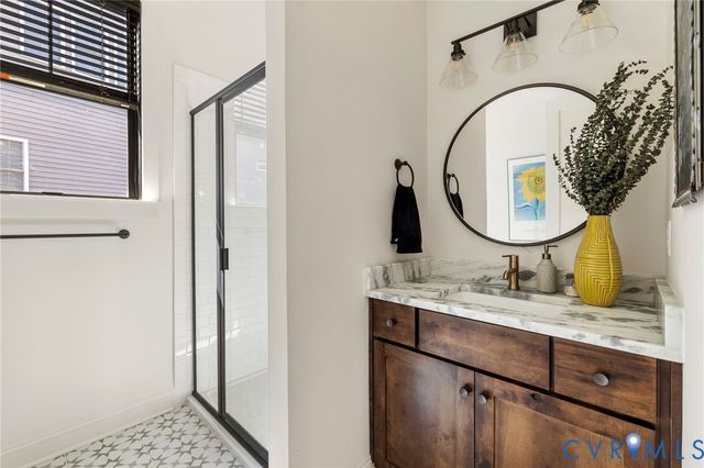 17318 Otter Dr, Moseley, VA 23120