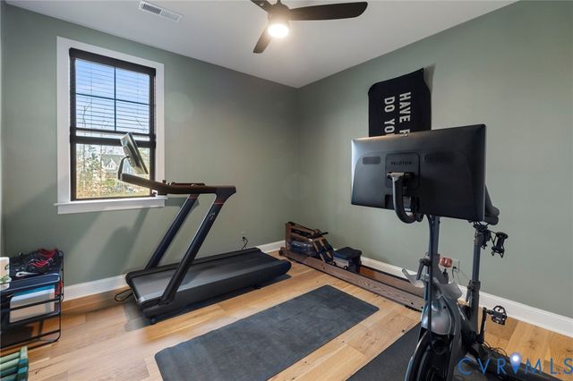 17318 Otter Dr, Moseley, VA 23120