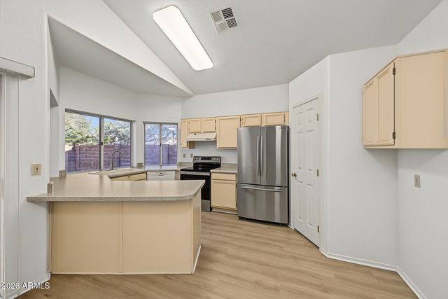 3755 E BROADWAY Road 108, Mesa, AZ 85206