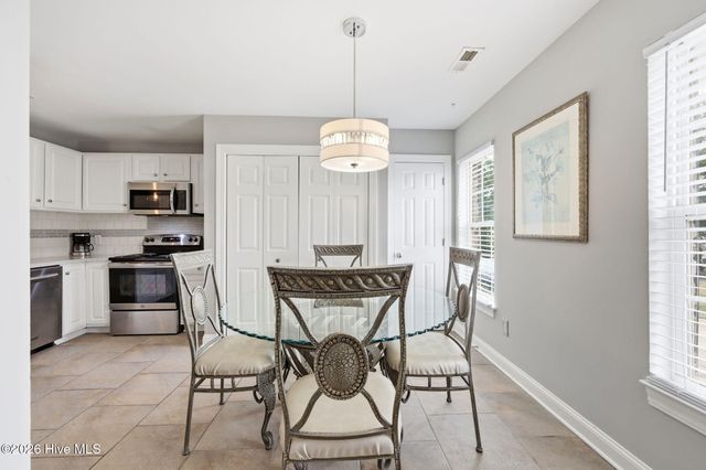 1525 Pine Brook Court B, Greenville, NC 27858