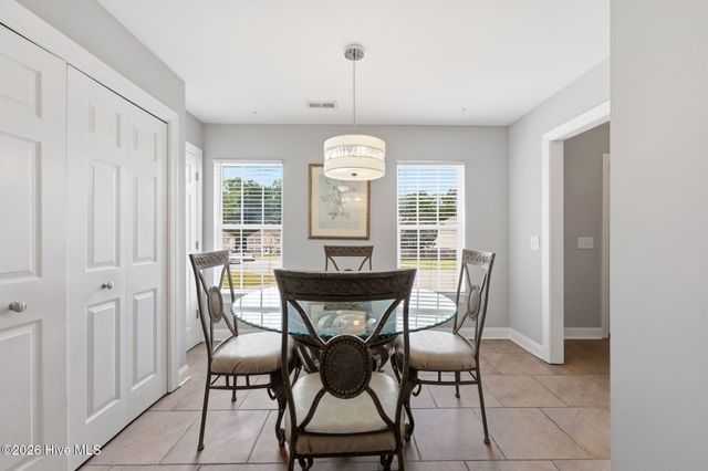 1525 Pine Brook Court B, Greenville, NC 27858