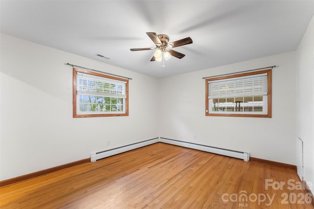 8647 US 221 Highway N, Marion, NC 28752