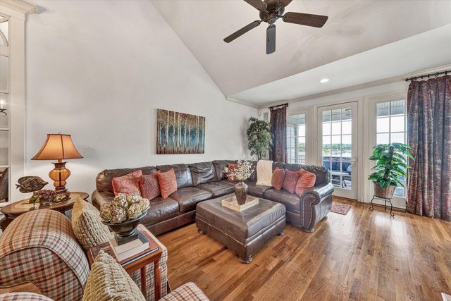 214 Summerwind DR, Union Hall, VA 24176
