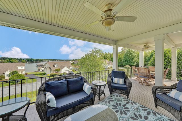 214 Summerwind DR, Union Hall, VA 24176