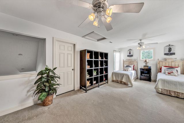 214 Summerwind DR, Union Hall, VA 24176