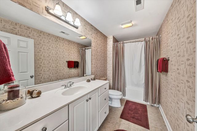 214 Summerwind DR, Union Hall, VA 24176