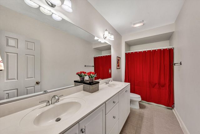 214 Summerwind DR, Union Hall, VA 24176