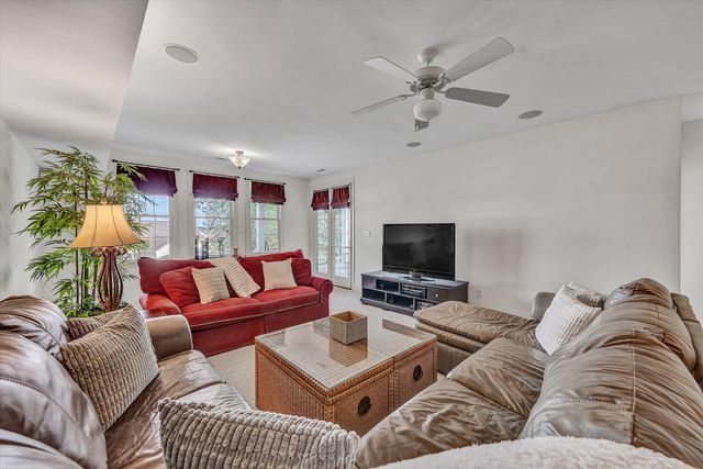 214 Summerwind DR, Union Hall, VA 24176