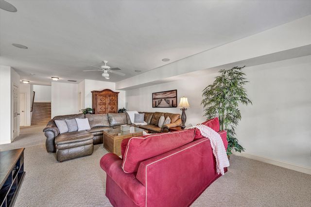 214 Summerwind DR, Union Hall, VA 24176
