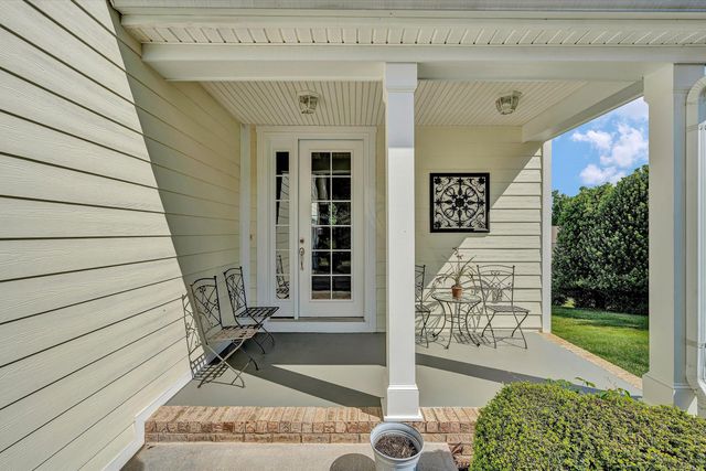 214 Summerwind DR, Union Hall, VA 24176