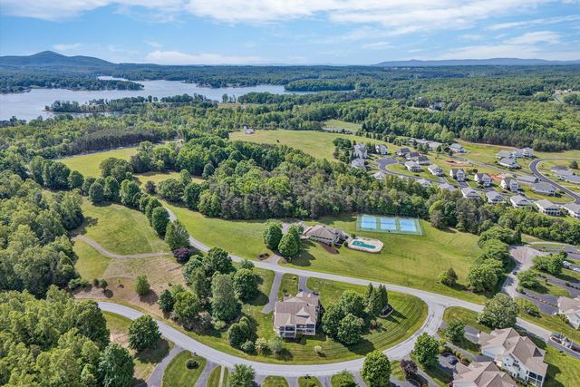 214 Summerwind DR, Union Hall, VA 24176