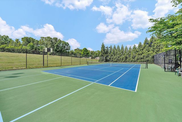214 Summerwind DR, Union Hall, VA 24176