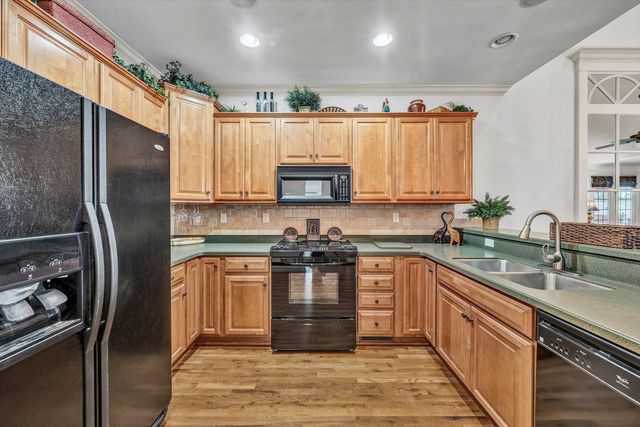 214 Summerwind DR, Union Hall, VA 24176