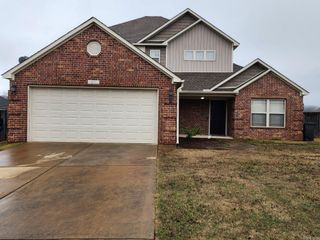 1230 Littlewood Cove, Conway, AR 72032