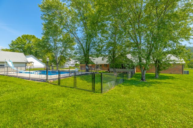 2195 Ooltewah Ringgold Road, Ooltewah, TN 37363