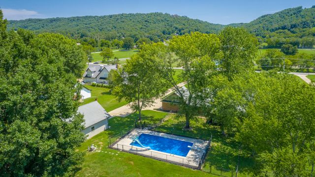 2195 Ooltewah Ringgold Road, Ooltewah, TN 37363
