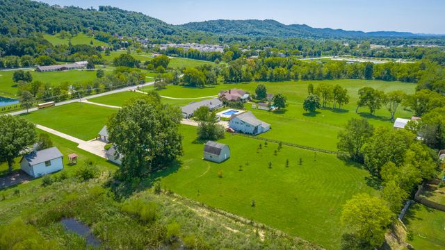 2195 Ooltewah Ringgold Road, Ooltewah, TN 37363