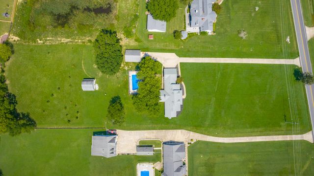 2195 Ooltewah Ringgold Road, Ooltewah, TN 37363