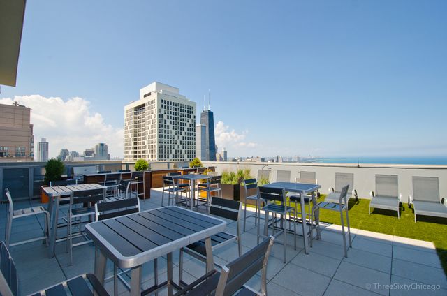 600 N Lake Shore Drive 2709, Chicago, IL 60611