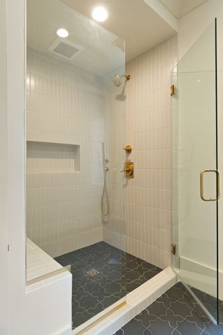 1135 Duncanwood Dr, Nashville, TN 37204
