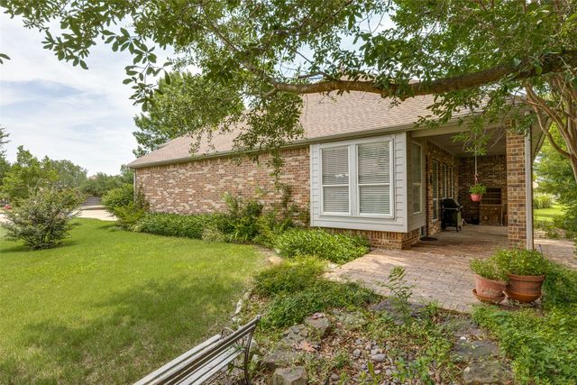 351 Southern Hills Drive, Fairview, TX 75069