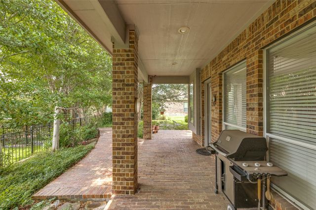 351 Southern Hills Drive, Fairview, TX 75069