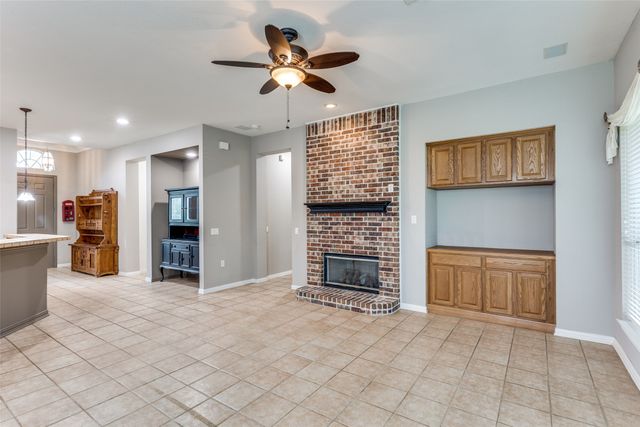 351 Southern Hills Drive, Fairview, TX 75069