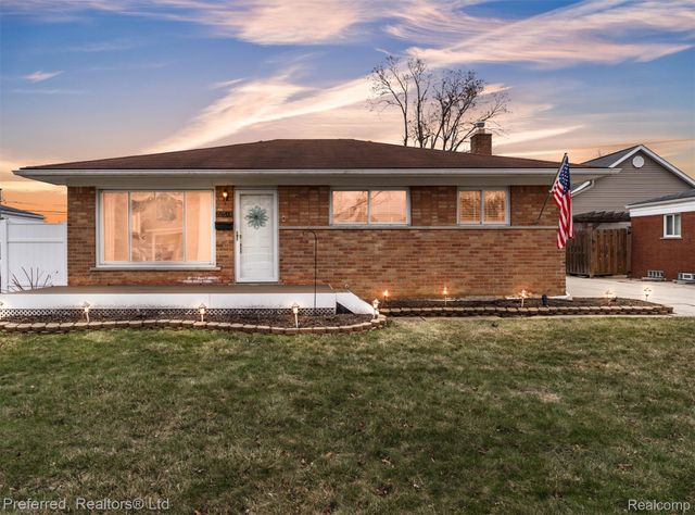 32613 Windsor Street, Garden City, MI 48135