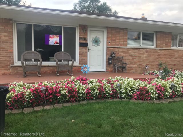 32613 Windsor Street, Garden City, MI 48135