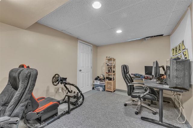 32613 Windsor Street, Garden City, MI 48135