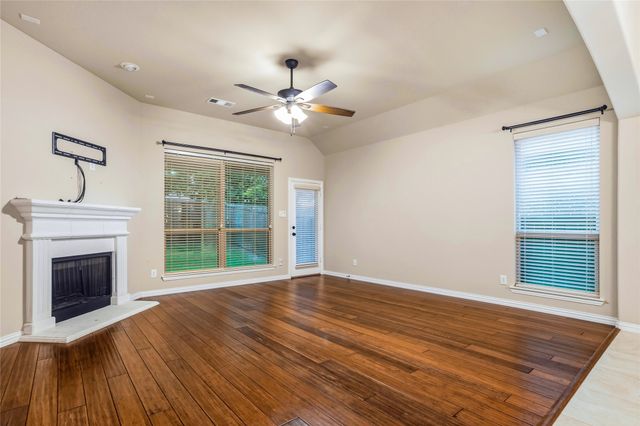 10816 Sexton Drive, Mckinney, TX 75072