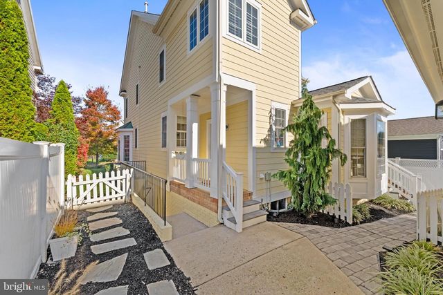 7230 JOHN TAYLOR MEWS, Ruther Glen, VA 22546