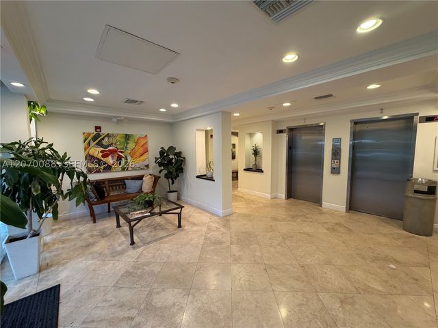 2640 NE 135th St 202, North Miami, FL 33181