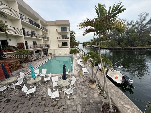 2640 NE 135th St 202, North Miami, FL 33181
