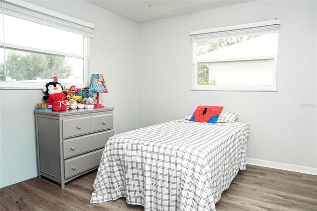 821 BARBER STREET, Sebastian, FL 32958