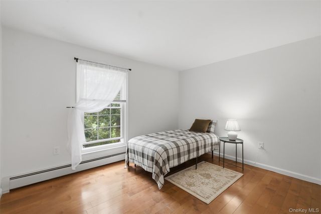 15 Blue Jay Drive, Newburgh, NY 12550