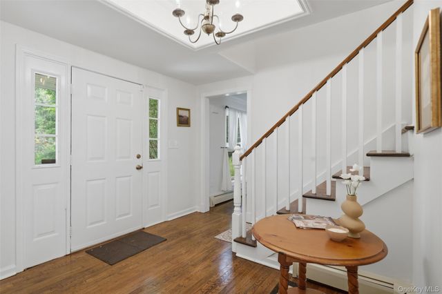 15 Blue Jay Drive, Newburgh, NY 12550