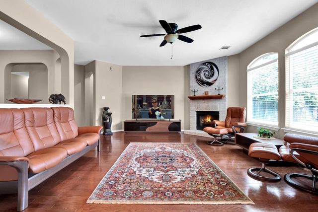 3339 Rod Carew DR, Round Rock, TX 78665