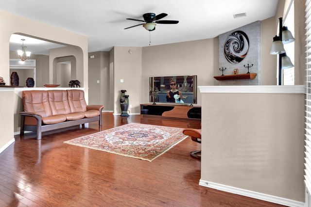 3339 Rod Carew DR, Round Rock, TX 78665