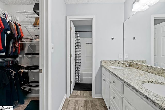 219 Oak Ridge Drive, Greenwood, SC 29649