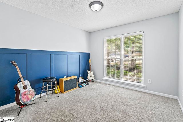 219 Oak Ridge Drive, Greenwood, SC 29649